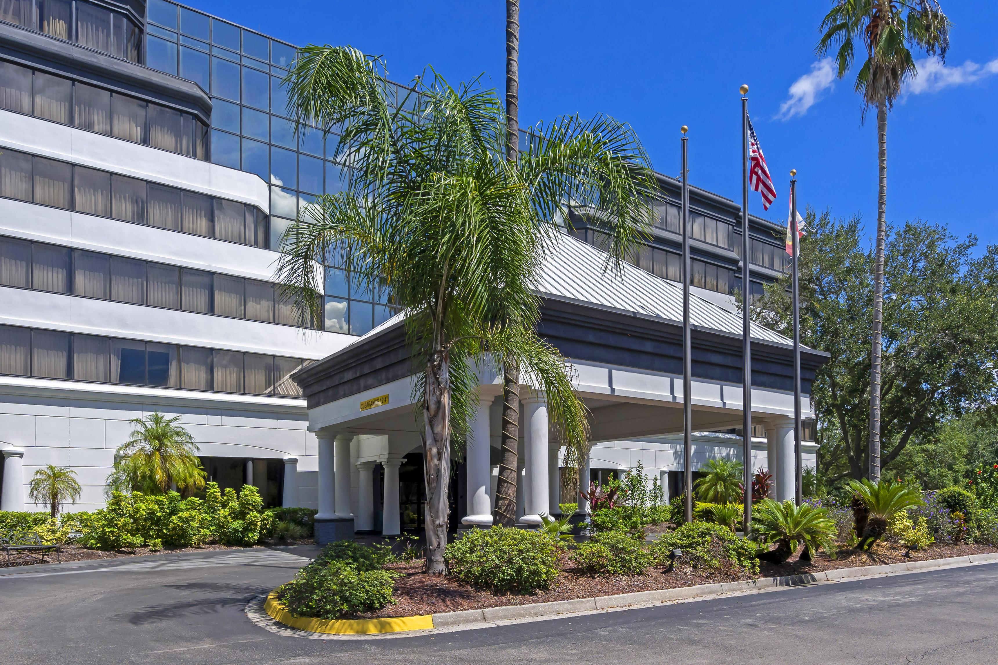 Delta Hotels By Marriott Jacksonville Deerwood Exterior photo